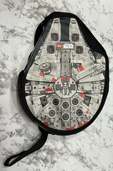 2011 LEGO Star Wars Millennium Falcon Storage Case by Neat-Oh – Small Seam Tear