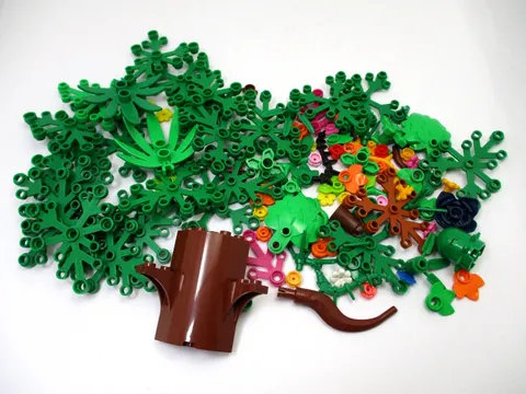 LEGO Lot of 110+ Pieces Flowers Plants Tree Leaves Floral Foliage