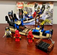 LEGO Ninja: Shanghai Surprise Complete Set 3050 With Instructions