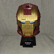 LEGO Iron Man Helmet 76165 Marvel Super Heroes Display Stand Set