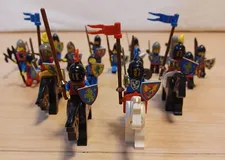 LEGO Minifigure Castle Knight Lot Set Bulk Sale