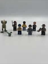 Lego Jurassic World Minifigures X 6 And 2 Dinos