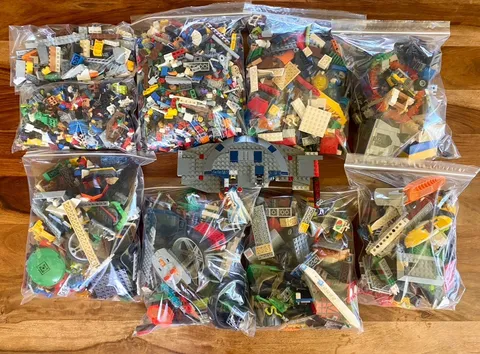 Misc Lego Lot #1 - Lego Parts, Partial Sets, Mini Figs & Accessories 13+ LBS!