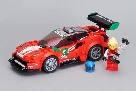 LEGO SPEED CHAMPIONS: Ferrari 488 Gt3  75886.  100% comp. NO box or directions.