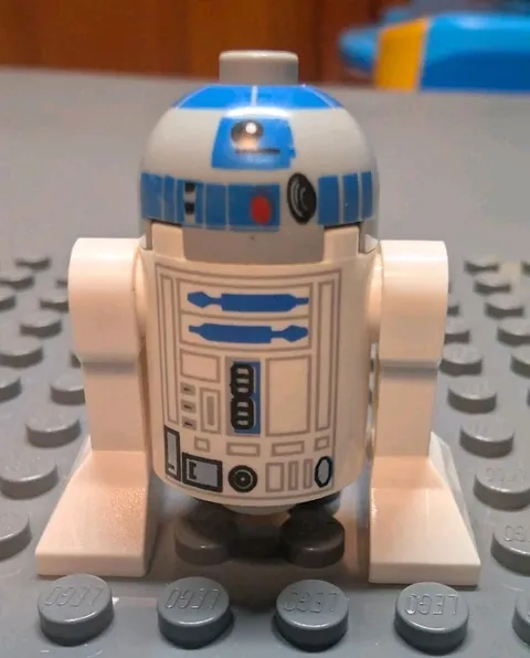 Lego Sw0527a Star Wars R2-D2 Astromech Droid Minifigure 