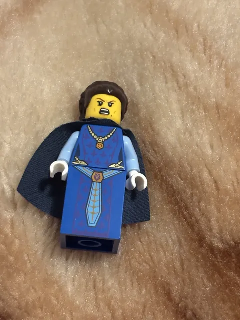 Queen Halbert - Dark blue Cape, LEGO Nexo knights Minifigure, nex018