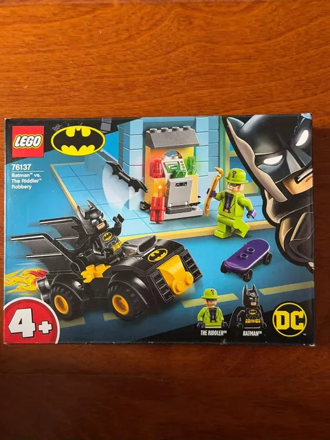 LEGO 76137 DC Super Heroes Batman vs. The Riddler Robbery SEALED！