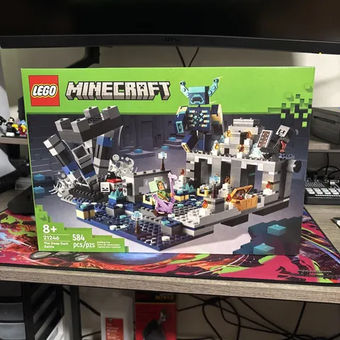 LEGO Minecraft 21246 "The Deep Dark Battle" Warden NEW