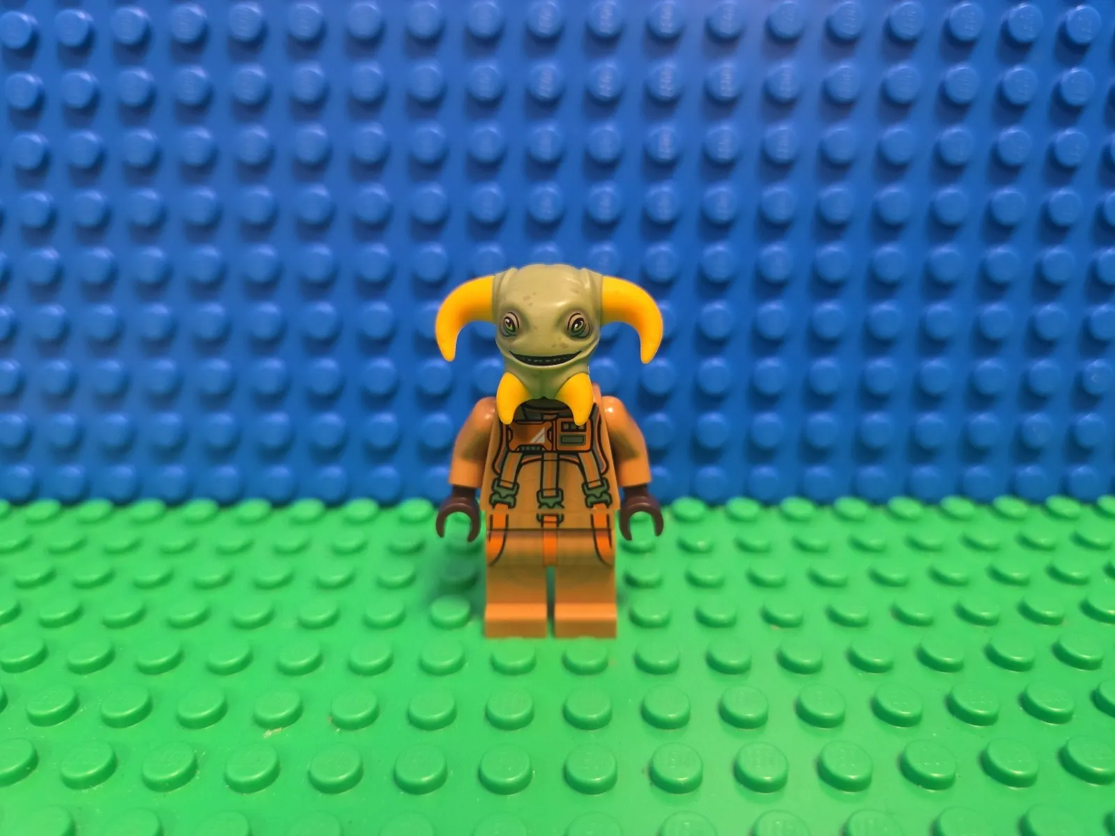LEGO Boolio Minifigure sw1068 75257 Star Wars CMF Lot Rare Retired Vintage HTF 