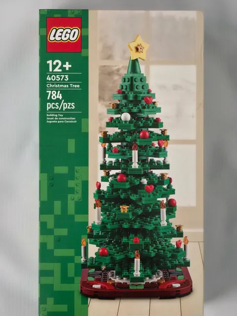 LEGO Christmas Tree (40573) Brand New Sealed