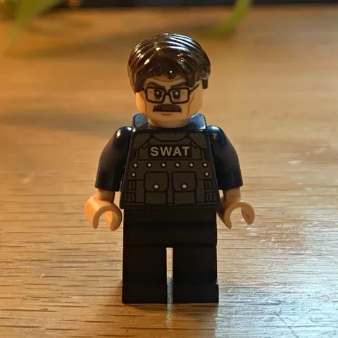 LEGO Commissioner Gordon Minifigure Dark Knight Rises Used