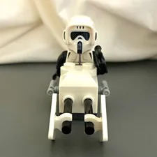 LEGO Star Wars Scout Trooper Minifigure w/ Speeder Bike/Blaster,Perfect Cond