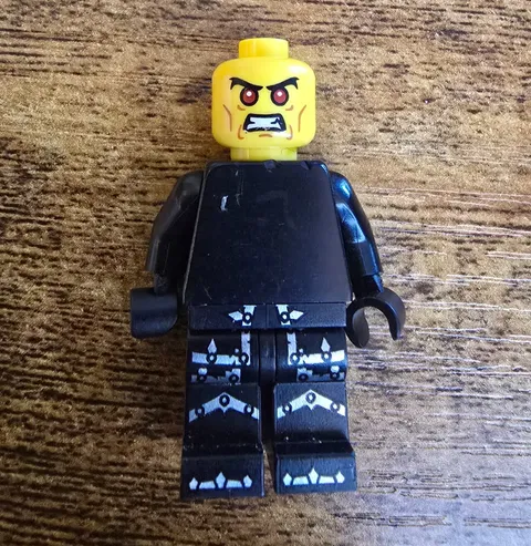 LEGO Collectible Minifigure Series 7 Evil Knight (col110)