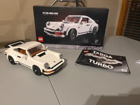 LEGO Icons: Porsche 911 (10295)