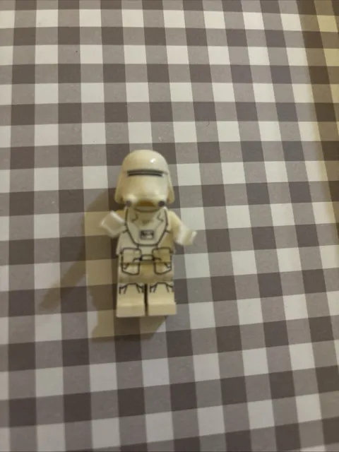 LEGO Star Wars First Order Snowtrooper Minifigure  75249