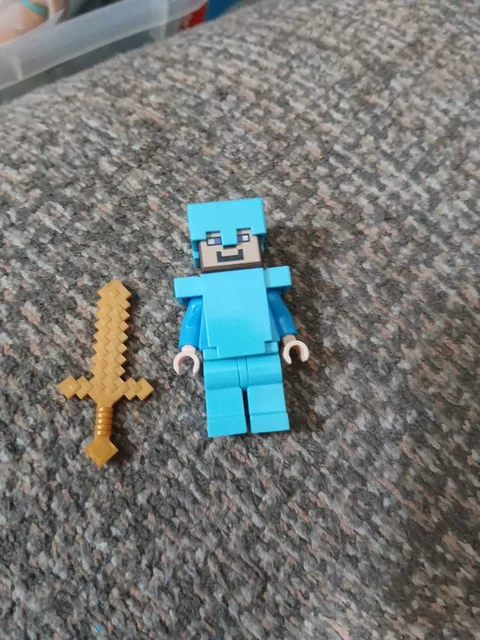 Lego Minecraft Steve Minifig W Azure Helmet And Armor Plus Pixalated Sword. M