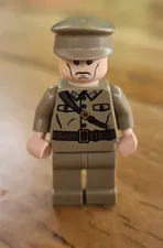 Lego Colonel Dovchenko Minifigure 7626 7628 Indiana Jones (iaj018)