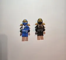 LEGO Ninjago 2 minifigure Bundle - Legacy Cole ZX and Jay ZX