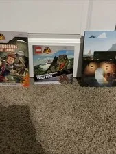 Lego Jurassic World Dominion 2 Books And Carboard Playset