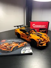 LEGO Technic 42093 Chevrolet Corvette ZR1 w/ Manual AND Brand New Lighting Kit