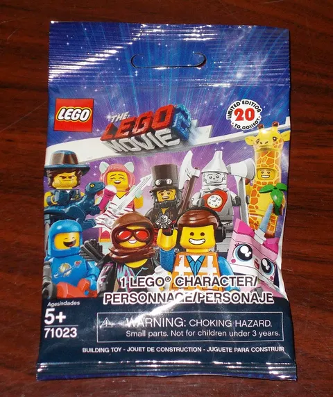 The Lego Movie 2 Series Minifigures 71023 new Unopened