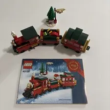 LEGO 40138 2015 Christmas Train Limited Edition Holiday Set Complete