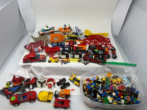 LEGO City Lot Incomplete and Complete Vehicles 150 Minifigures + Extra Sticker