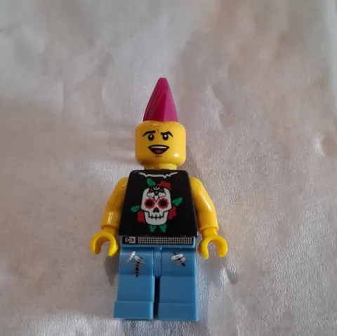 LEGO Series 4 Collectible Punk Rocker Minifigure Mohawk Geniune 2011
