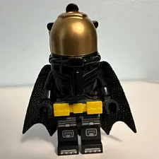 LEGO Minifigure Batman, space batsuit 70923