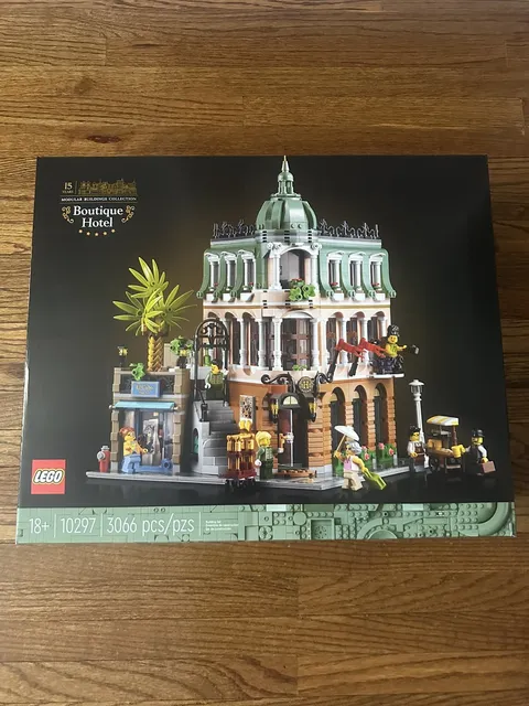 LEGO Icons: Boutique Hotel (10297) Brand New Sealed In Box!