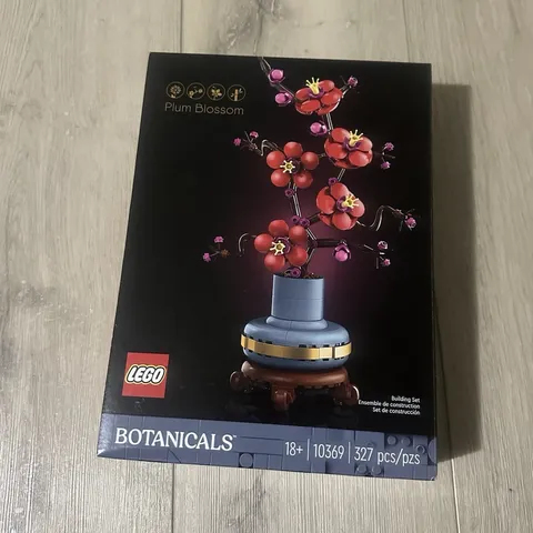 LEGO Botanicals Plum Blossom 10369 Botanical Collection Set 327pcs Age 18+