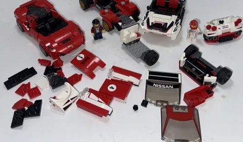 Lego Speed Champions Lot of 3 Drivers Figures Car Parts Nissan Mogul Ferrari Set