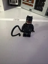 LEGO Catwoman Minifigure 76300 Batman Villain Arkham Asylum NEW