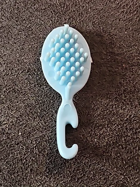 BARBIE DOLL MATTEL BRUSH Only BLUE ACCESSORY