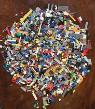 5 Pounds Of Leggos Assorted