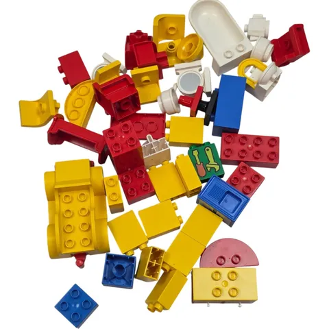 79 of 123 Bricks from Vintage 80s Lego Duplo House 9152 No Box/Manual About 50%