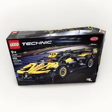 LEGO TECHNIC: Bugatti Bolide (42151) Damaged Box.