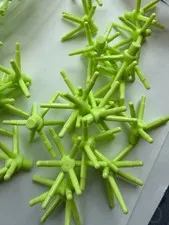 LEGO- NEW-#19119-YELLOWISH GREEN- PLANT/ FLOWER STEM W/BAR-6 STEMS-1 (ONE) PIECE