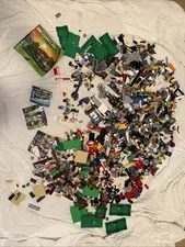8 Lbs. Mixed Lego Lot Minecraft 21115 + Others w Some Minifigures