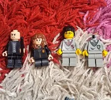 Lego Harry Potter Gryffindor Minifig From 4730, Slytherin Body, Snape + Hermione