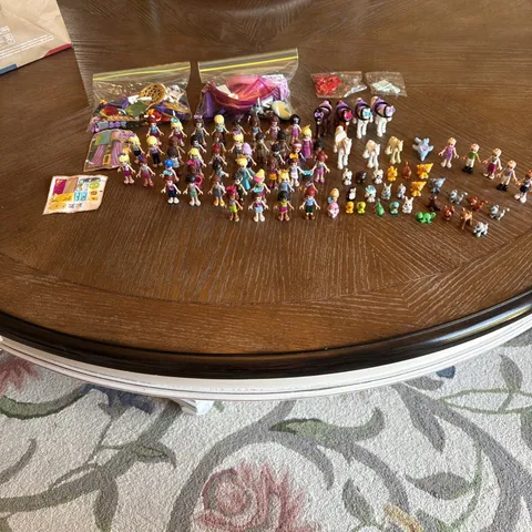Lot of 82- Lego Friends and Animals Plus Two Bag Of Accessories