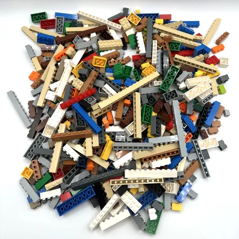 2 lb Genuine LEGO Basic Bricks Bulk Lot Mixed Colors Clean Used Building (LOT 2)