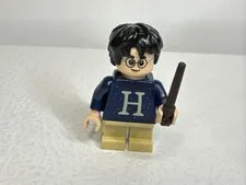 LEGO HARRY POTTER MINIFIG minifigure 75964 advent wand H sweater figure