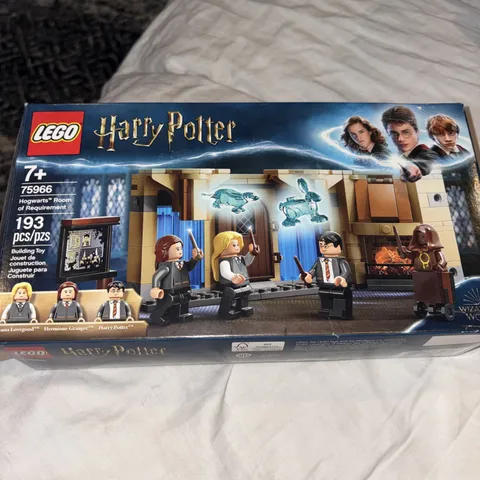 *Box Only* LEGO Harry Potter 75966 Hogwarts Room of Requirement *Empty