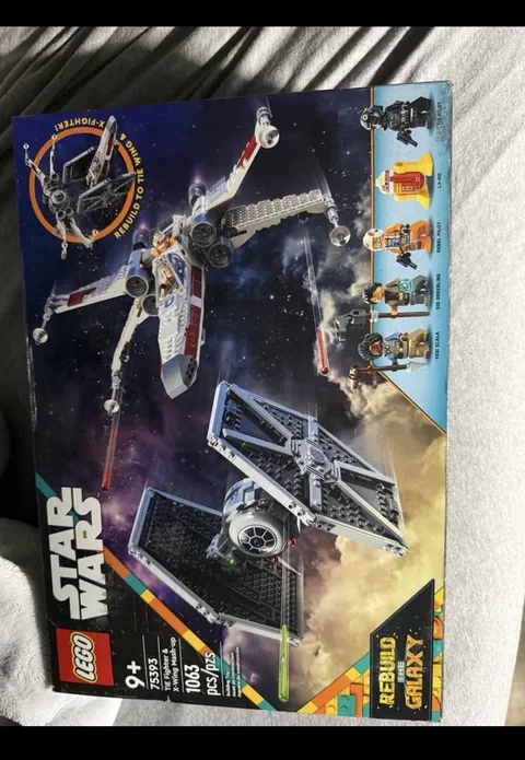 LEGO Star Wars 75393 TIE Fighter & X-Wing Mash-up Rebuild Galaxy 1063pc 9+