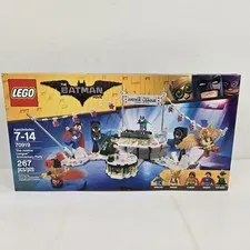 LEGO 70919 The LEGO Batman Movie: The Justice League Anniversary Party 
