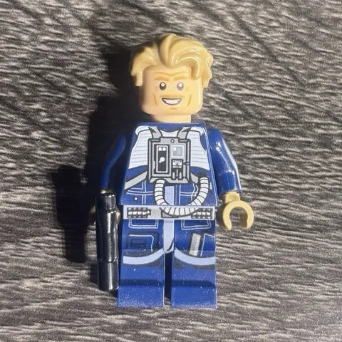 LEGO Star Wars minifigure lot w/ accessories