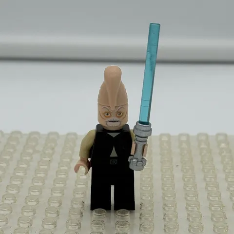 LEGO Star Wars Ki Ari Mundi Minifigure sw0319 set 7959