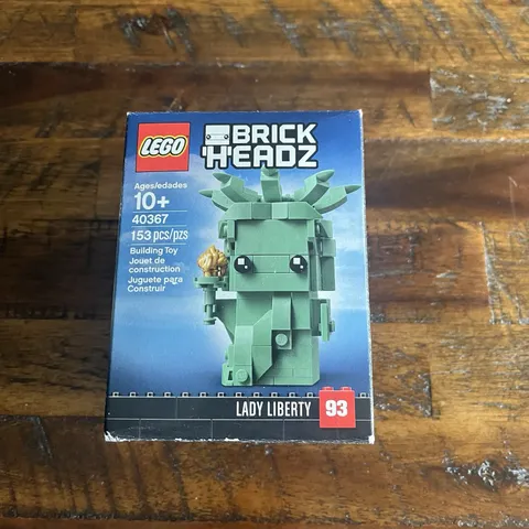 SEALED NEW IN BOX LEGO 40367 Brickheadz Lady Liberty 