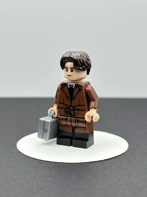 Lego Star Wars Rai's Custom Syril Karn "Pliant Pawn" Rais GCC LC Pad Minifigure